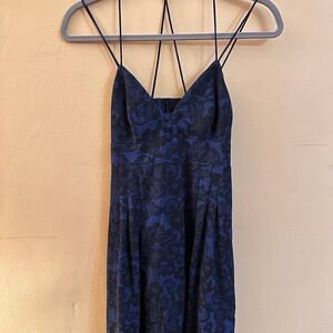 Elegant EXPRESS Blue Floral Dress